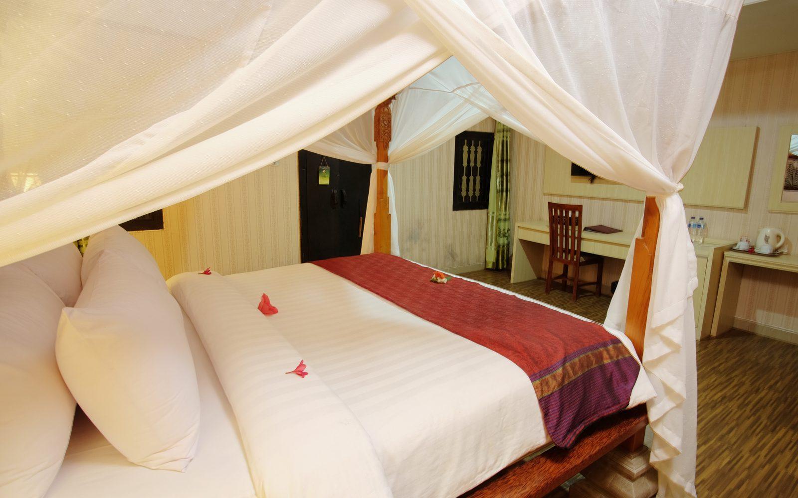 Puri Saron Senggigi Hotel Kültér fotó