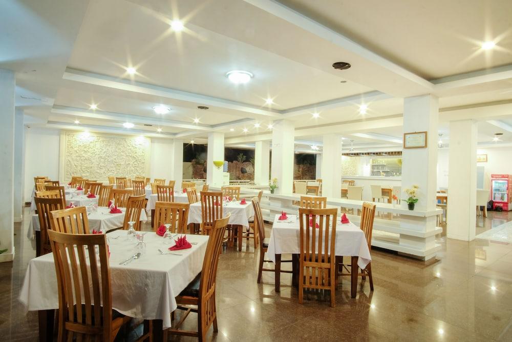 Puri Saron Senggigi Hotel Kültér fotó