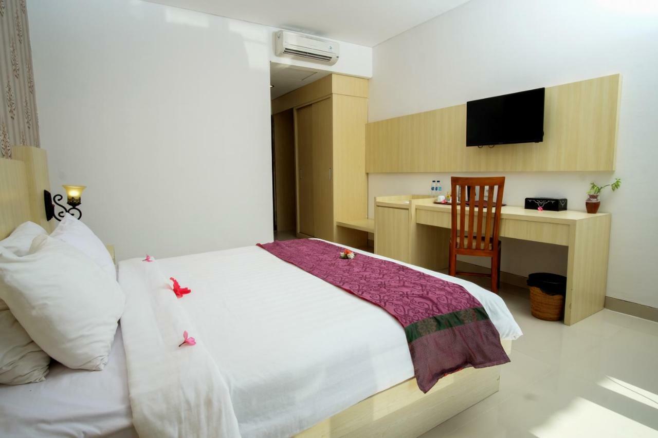 Puri Saron Senggigi Hotel Kültér fotó